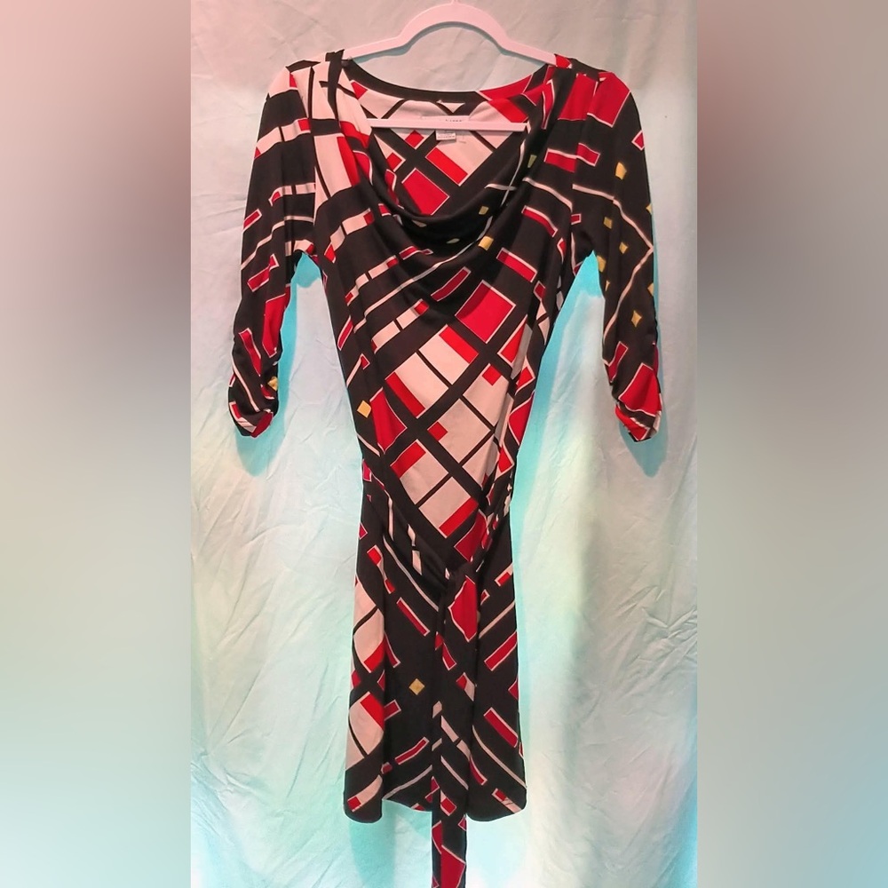 Liz Claiborne Black, Red, White Geometric Long Sleeve Dress